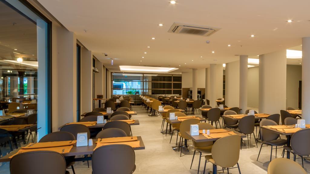 朱利安俱乐部酒店 马尔马里斯 外观 照片
